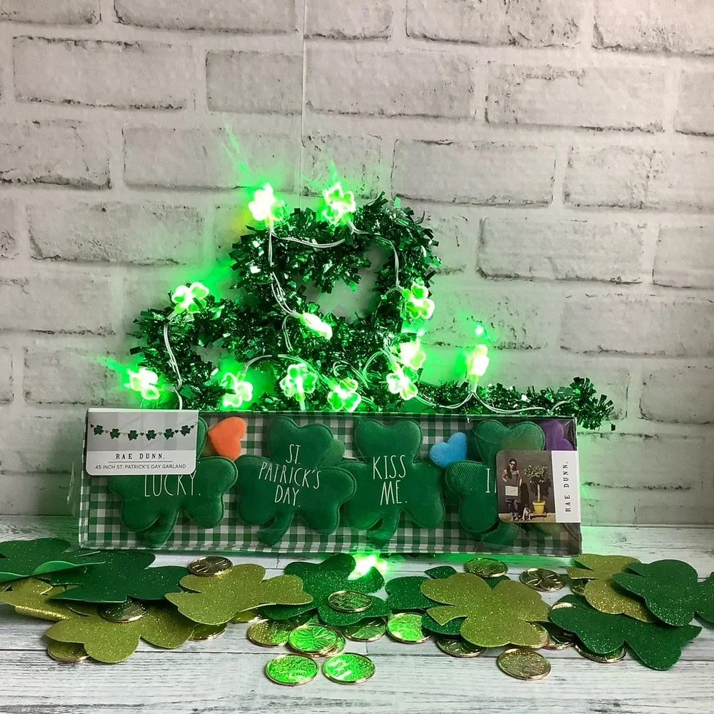 Rae Dunn 45” Plush Shamrock Garland